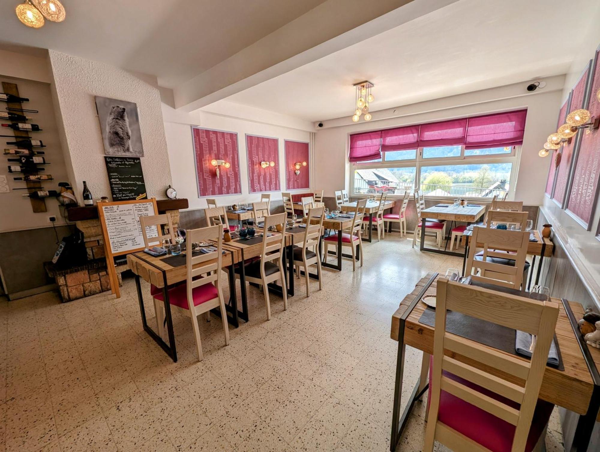 Logis Hotel Le Beau Site Chambon-sur-Lac Εξωτερικό φωτογραφία