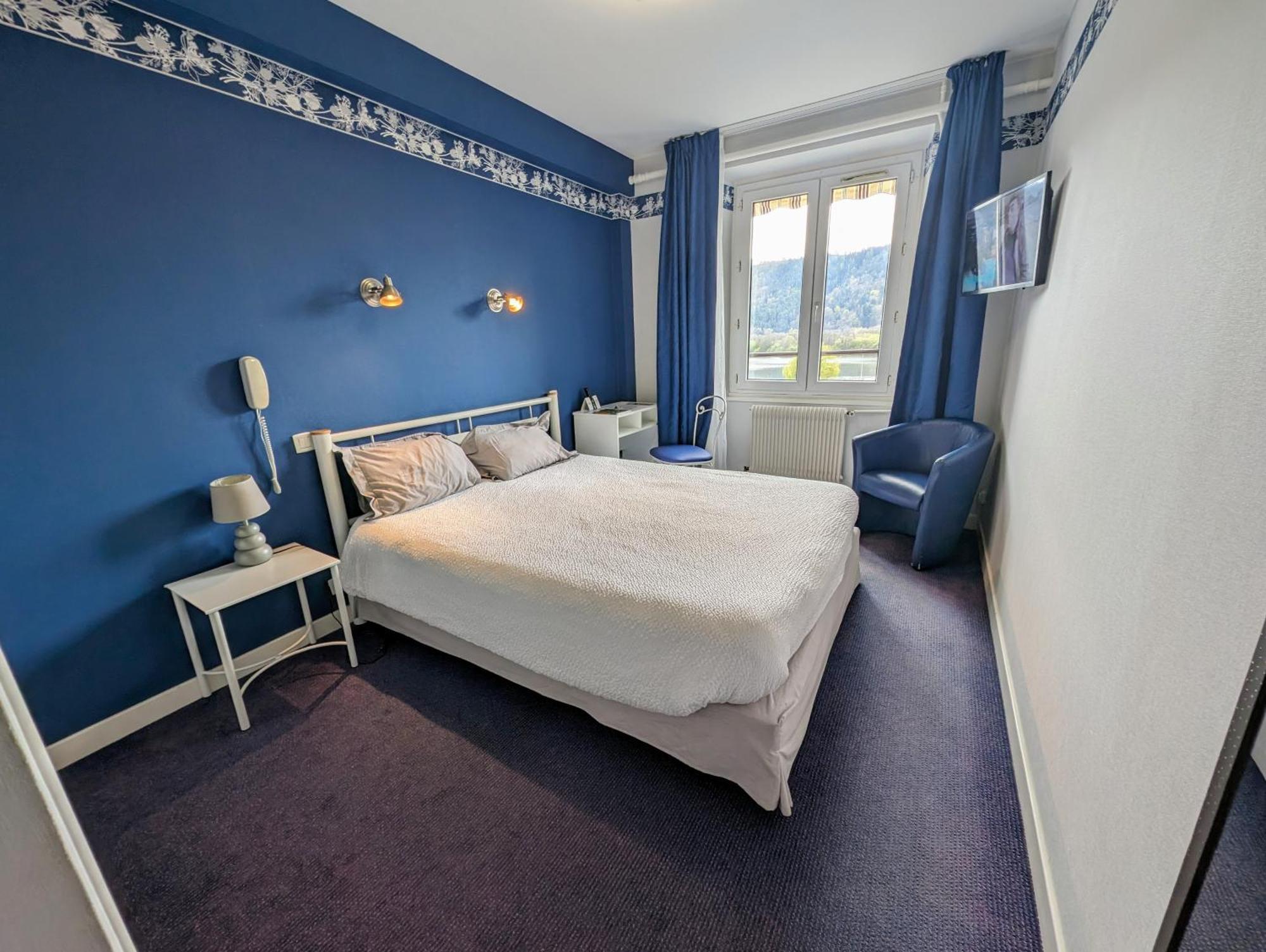 Logis Hotel Le Beau Site Chambon-sur-Lac Εξωτερικό φωτογραφία
