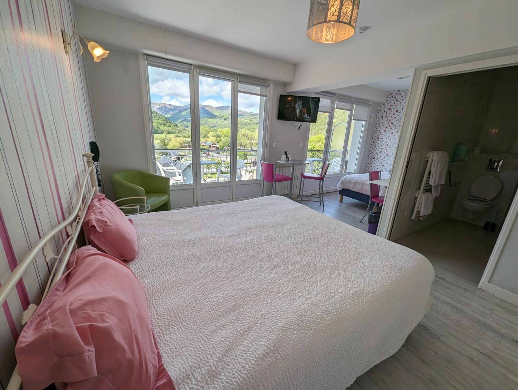 Logis Hotel Le Beau Site Chambon-sur-Lac Εξωτερικό φωτογραφία