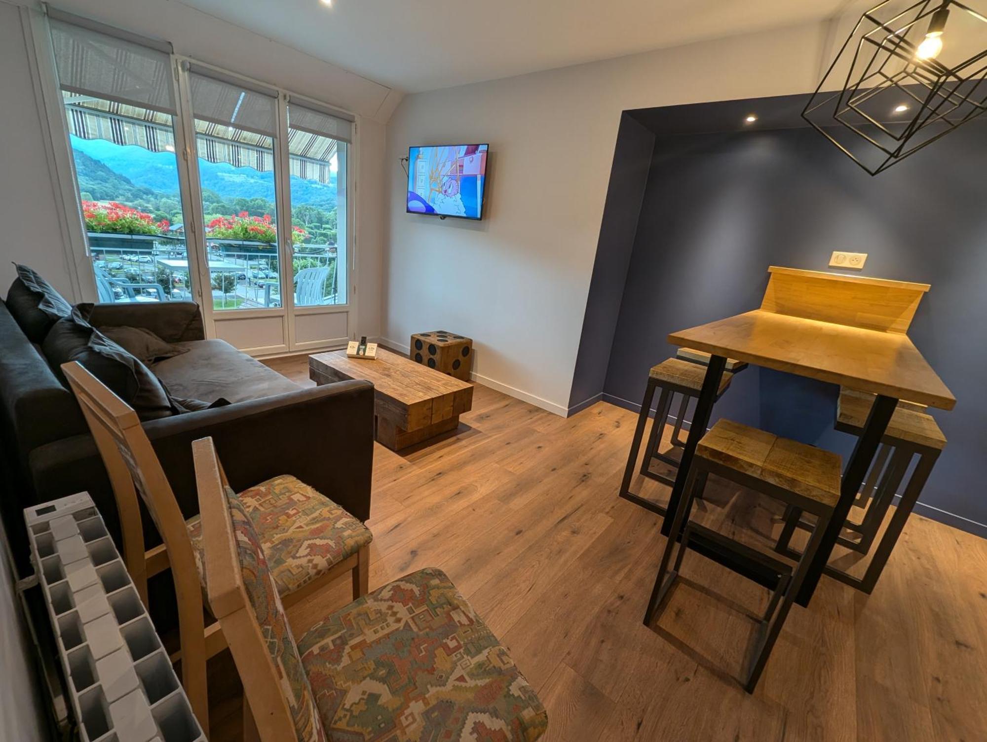 Logis Hotel Le Beau Site Chambon-sur-Lac Εξωτερικό φωτογραφία