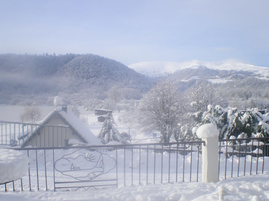 Logis Hotel Le Beau Site Chambon-sur-Lac Εξωτερικό φωτογραφία